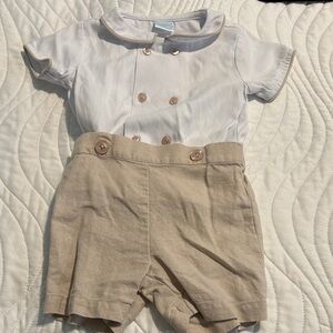 Edgehill Collection White and Tan Button-Up Baby Romper, 6 mo